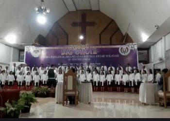 Pelsus Wilayah Tomohon I Juara Paduan Suara Pelsus Kategori Big Choir. Lihat Hasil Selengkapnya!