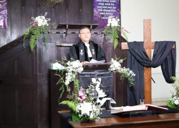 TEKS KHOTBAH  KETUA BPMS GMIM Pdt. Dr. Hein Arina dan Audio Ibadah Lengkap untuk Ibadah Jumat Agung dan Perjamuan Kudus – 10 April 2020