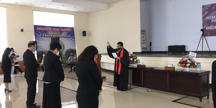 BPMS Lantik Pengurus Baru Yayasan Medika GMIM