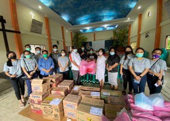GMIM Imanuel Maumbi Salurkan Bantuan Untuk Korban Bencana di Manado