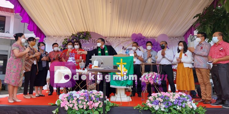 Hari ini, Fakultas Teologi UKIT Rayakan Dies Natalis ke-59 tahun.