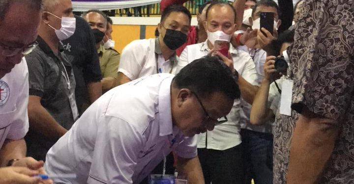 Pnt. Maurits Mantiri Raih 99 Persen Dukungan