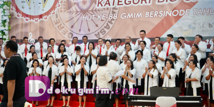 Tomohon I Pertahankan Gelar, Manado Malalayang Timur Juara Small Choir