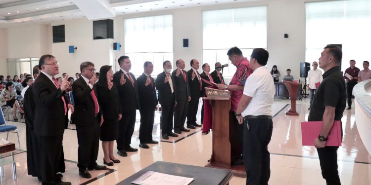 GMIM Lantik Pengurus dan Pengawas Koperasi Konsumen Tolong Menolong