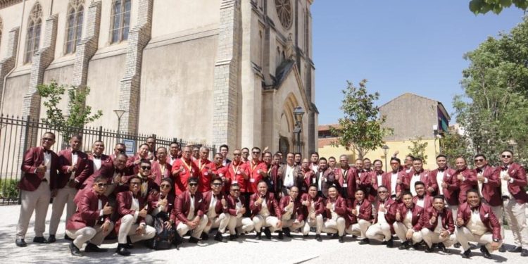 North Sulawesi GMIM Male Choir Ukir Sejarah di Prancis