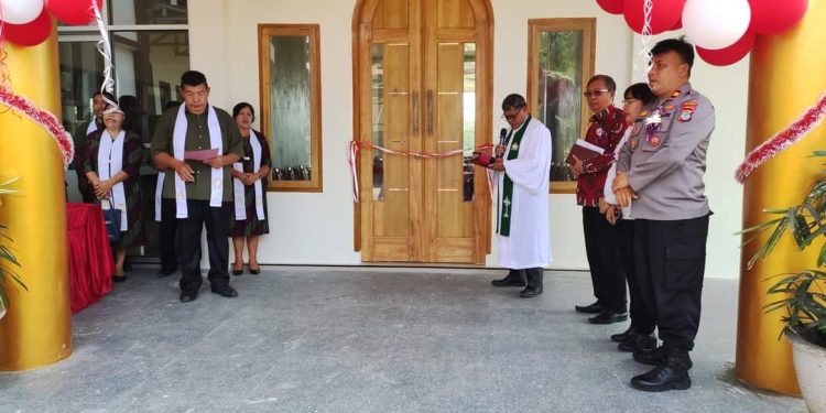 Sondakh Resmikan Pastori GMIM Kalvari Raanan Lama
