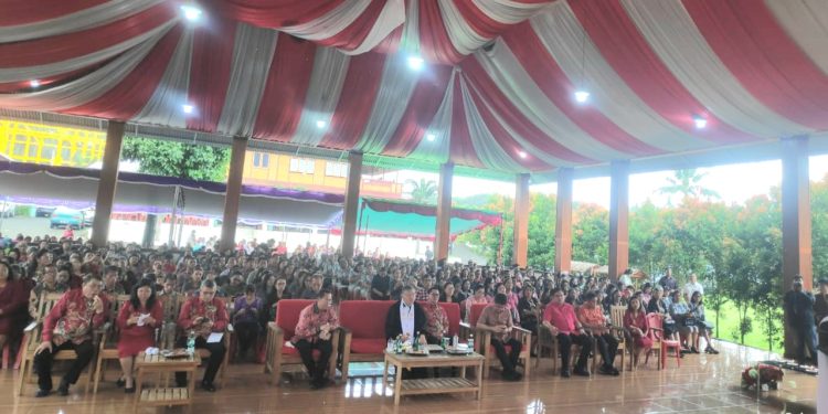 Pelsus Rayon Minut Rayakan Ibadah Natal dan Syukur Tahun Baru