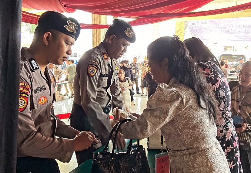 Pengamanan SMSI GMIM Diperketat, Penjagaan Berlapis hingga Pintu Masuk.